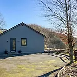 Barrow View - Riverside Escape • Spectacular Views * Graiguenamanagh