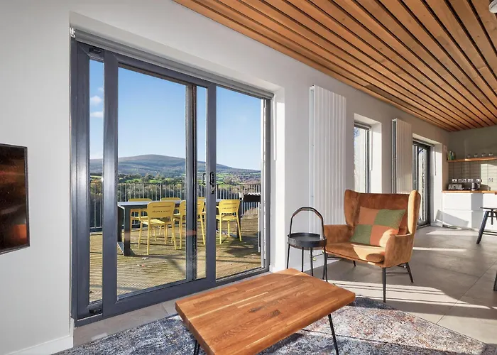 Feriehus 2-bedroom Riverside Retreat - Spectacular Views Graiguenamanagh